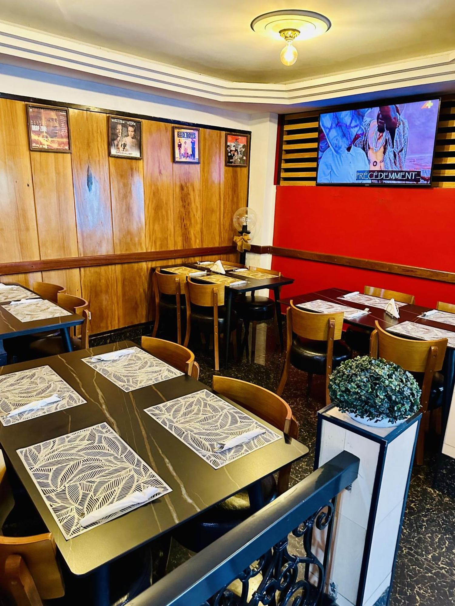 Yaahot Hotell Yaoundé Eksteriør bilde